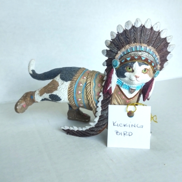 Hamilton Collection Kicking Bird Feathers 'N Fur Kittens figurine - Picture 7 of 7